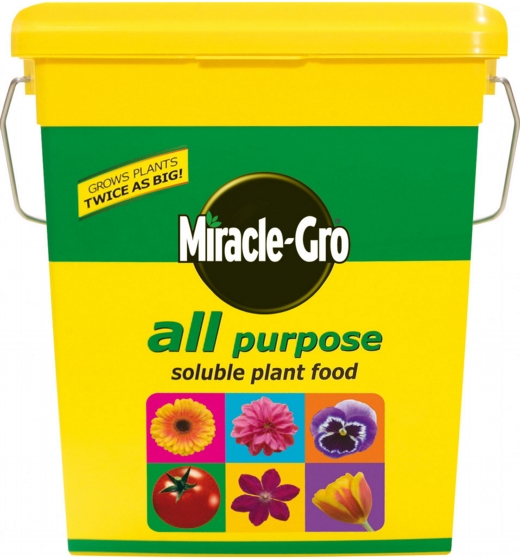Miracle-Gro All Purpose Soluble Plant Food 2kg Tub