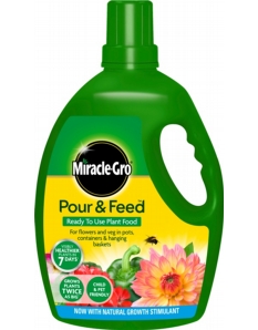 Miracle-Gro Improved Pour & Feed 3L