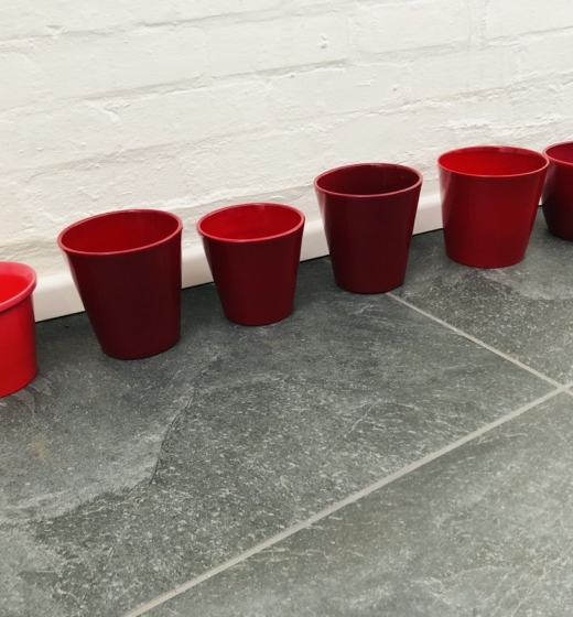 6 Ceramic Pots Deep Red